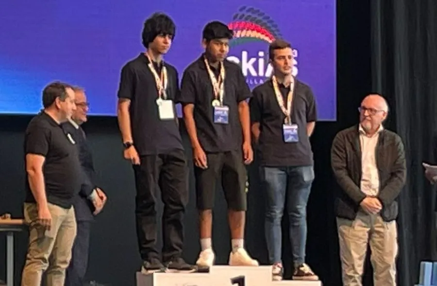 Foto 6 - Daniel Florindo y Diego Herrero logran sendas medallas de bronce en los Castilla y Le&oacute;n Skills