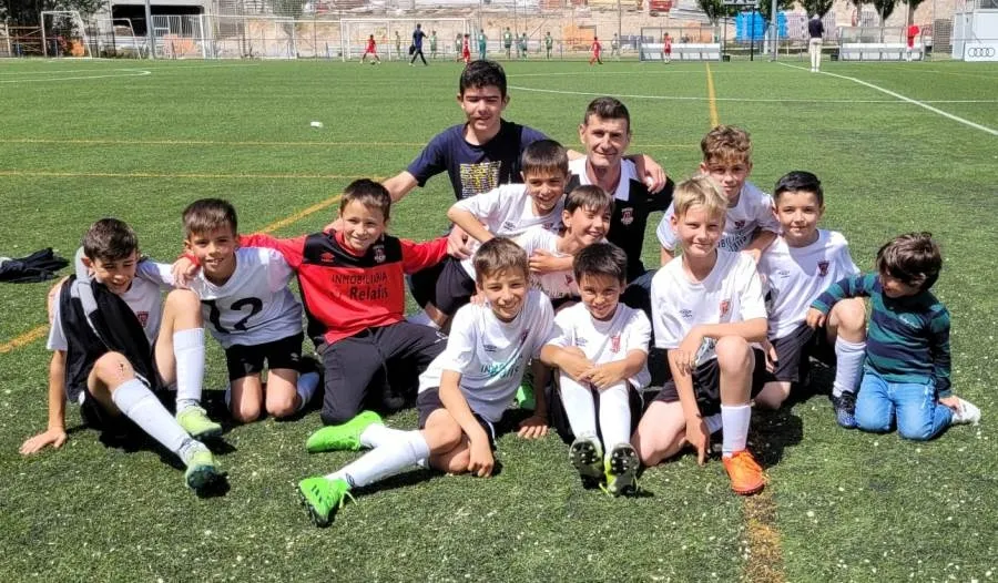 Foto 6 - El Benjam&iacute;n A del Ciudad Rodrigo conquista el t&iacute;tulo de Liga
