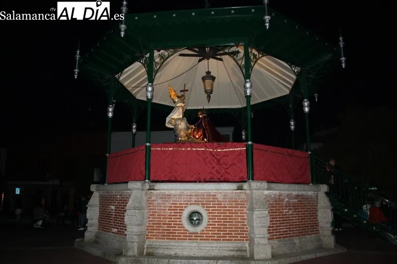 La Procesión del Encuentro se vivía este Jueves Santo junto a las ocho cofradías locales