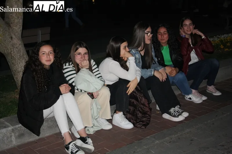 La Procesión del Encuentro se vivía este Jueves Santo junto a las ocho cofradías locales