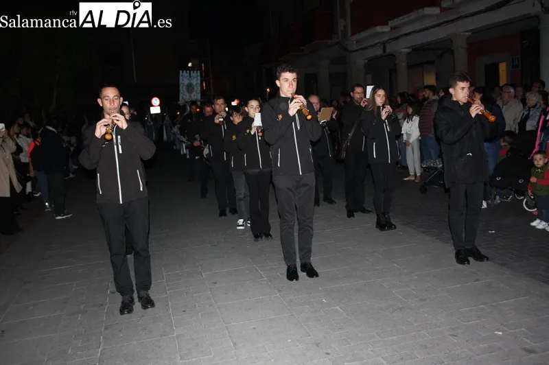 La Procesión del Encuentro se vivía este Jueves Santo junto a las ocho cofradías locales