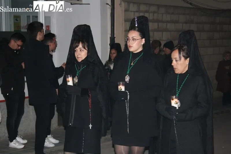 Nuestra Señora de la Esperanza protagonizaba la Procesión de la Madrugada