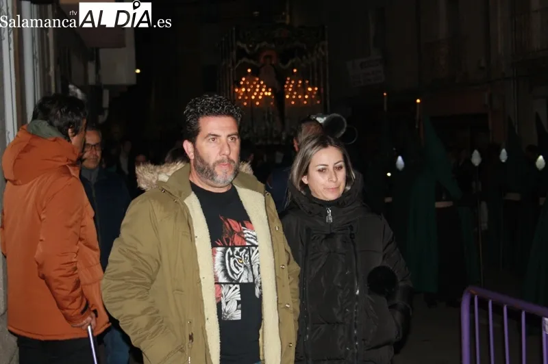 Nuestra Señora de la Esperanza protagonizaba la Procesión de la Madrugada