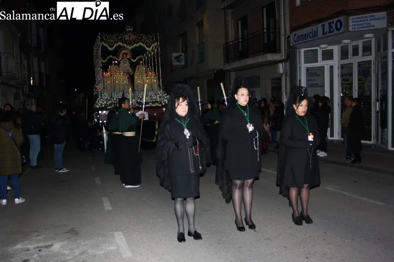 Nuestra Señora de la Esperanza protagonizaba la Procesión de la Madrugada