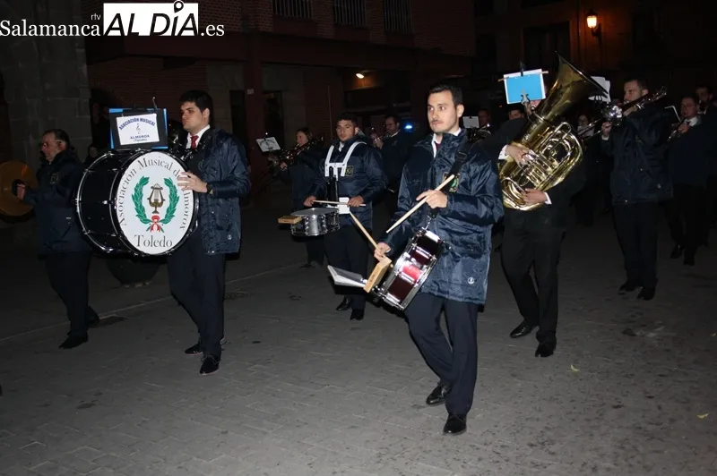Nuestra Señora de la Esperanza protagonizaba la Procesión de la Madrugada
