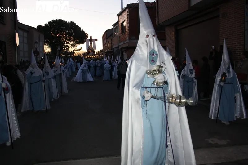 La procesión del Vía Crucis protagonizaba el amanecer del Viernes Santo en Peñaranda