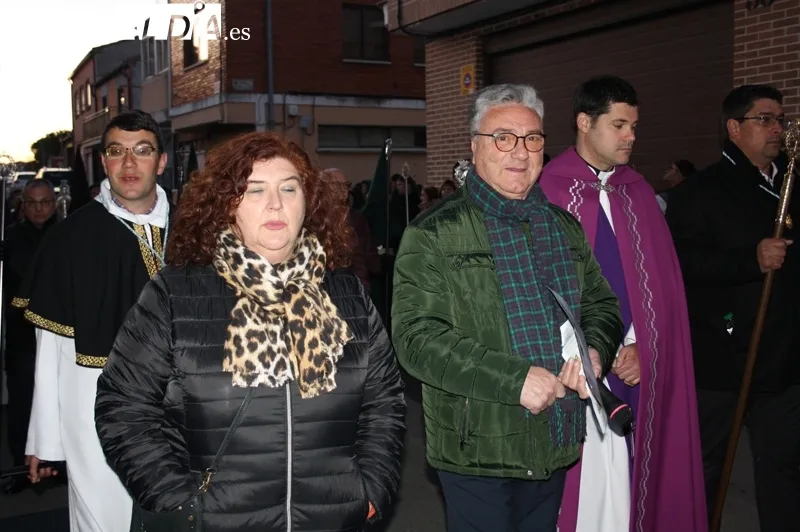 La procesión del Vía Crucis protagonizaba el amanecer del Viernes Santo en Peñaranda