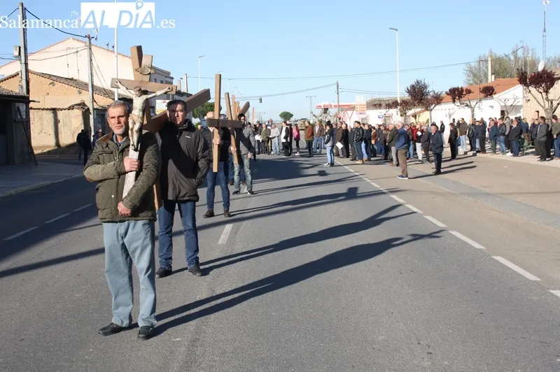 Villoria comenzaba este Viernes Santo con el Vía Crucis de hombres