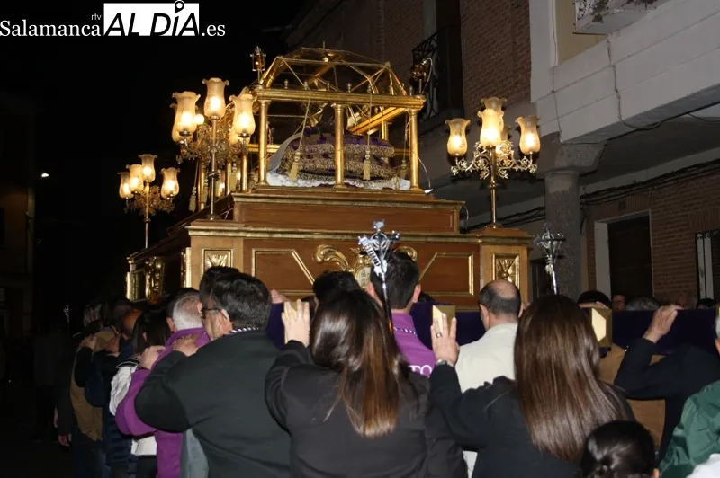 La procesión del Santo Entierro se vivía en la tarde de este Viernes Santo en Peñaranda