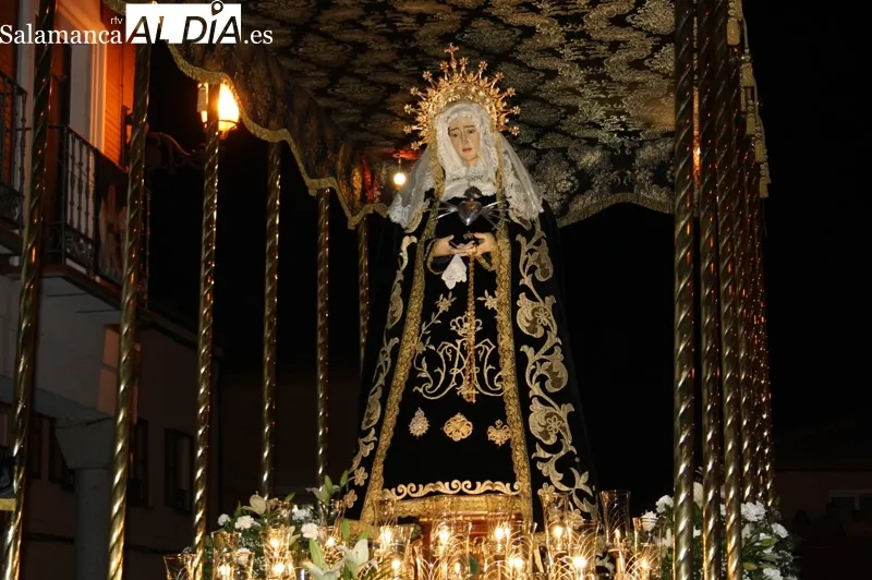 La procesión del Santo Entierro se vivía en la tarde de este Viernes Santo en Peñaranda