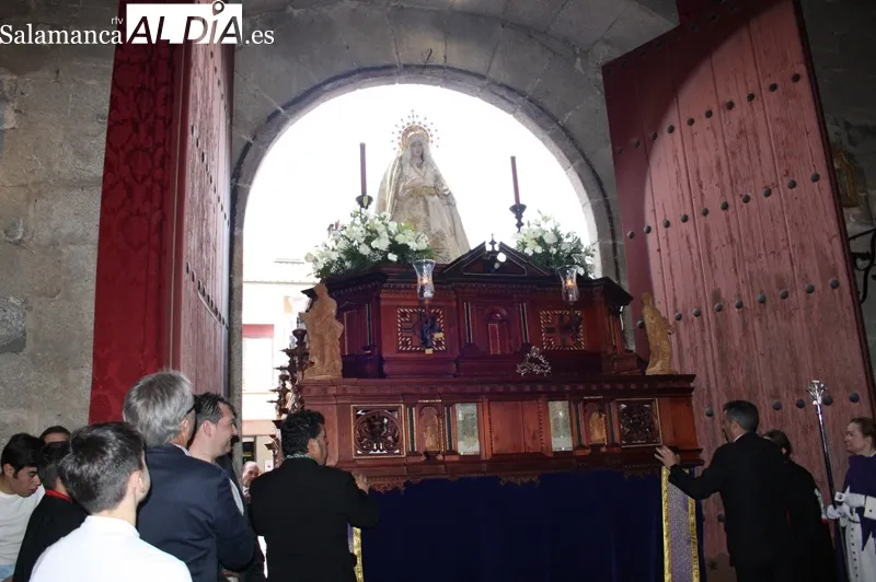 La procesión de Resucitado ha congregado a miles de personas en Peñaranda
