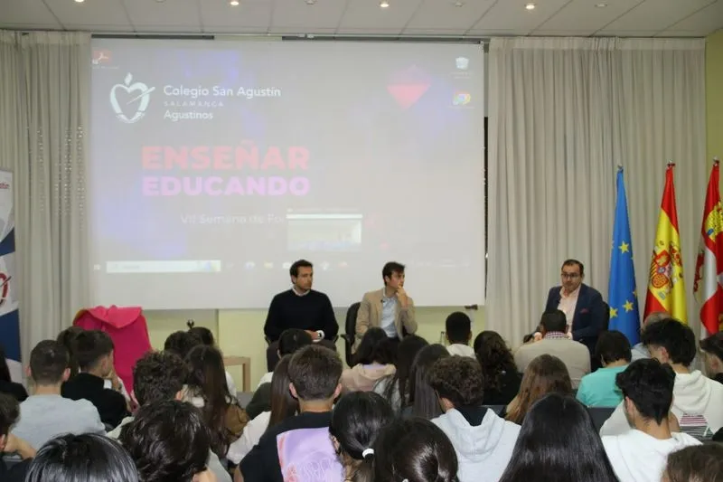 Galería de imágenes de los actos / Fotos: Colegio San Agustín