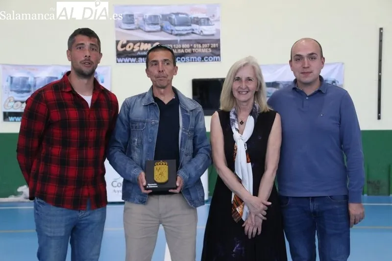 Foto 7 - Sanchotello, ganador del Trofeo Diputaci&oacute;n Salamanca de F&uacute;tbol Sala