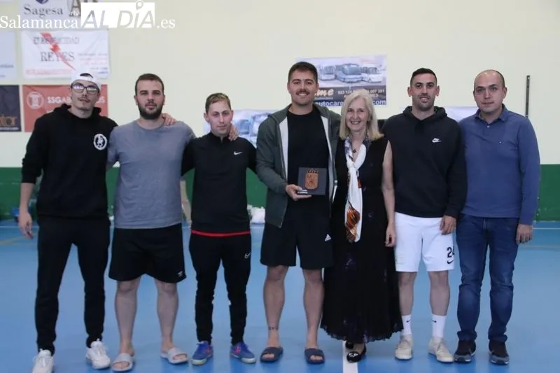 Foto 6 - Sanchotello, ganador del Trofeo Diputaci&oacute;n Salamanca de F&uacute;tbol Sala