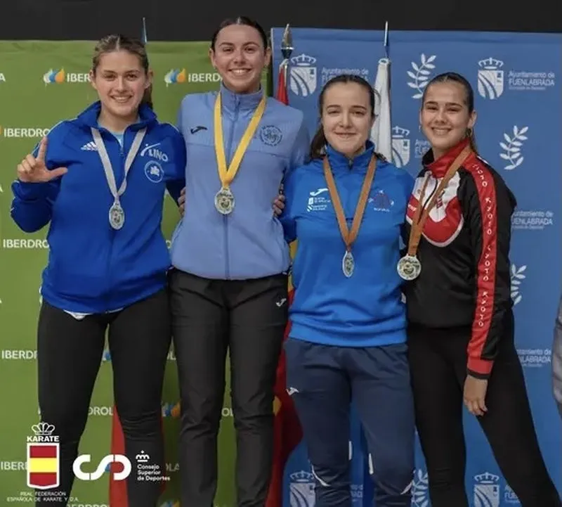 Competidoras del Kyoto Salamanca en Torrelavega