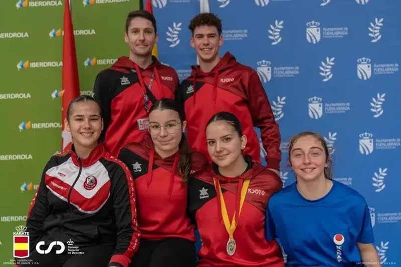 Competidoras del Kyoto Salamanca en Torrelavega