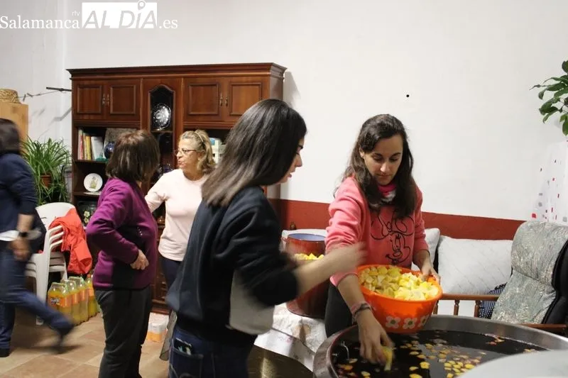 Foto 3 - Navales celebra un a&ntilde;o m&aacute;s su tradici&oacute;n del Cabildo&nbsp;