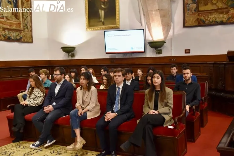 Entrega de los Premios Extraordinarios de Grado de la USAL. Foto de Vanesa Martins