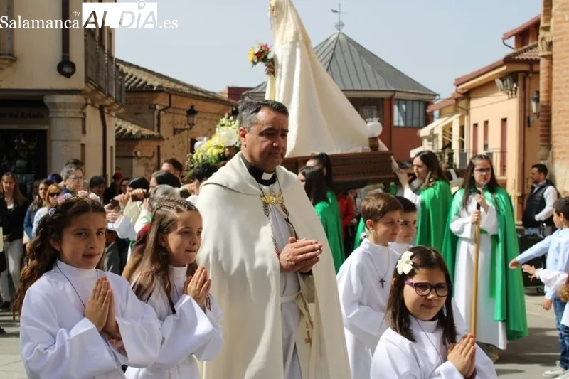 Foto 9 - El Encuentro del Resucitado con su Madre pone fin a la Semana Santa albense