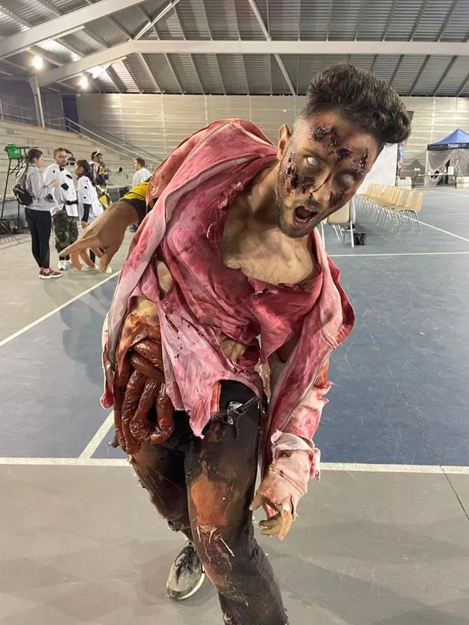Los jóvenes de Carbajosa, en el juego de rol Survival Zombie