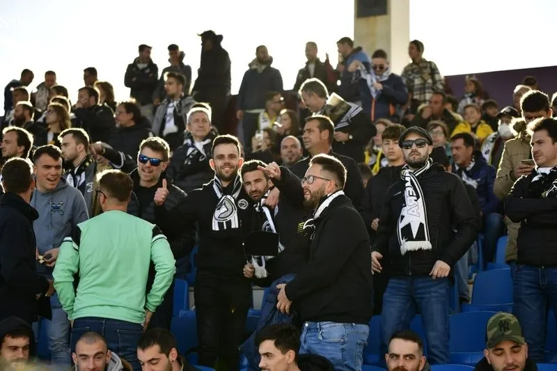 Galería de imágenes de la afición / Fotos: SALAMANCArtv AL DÍA