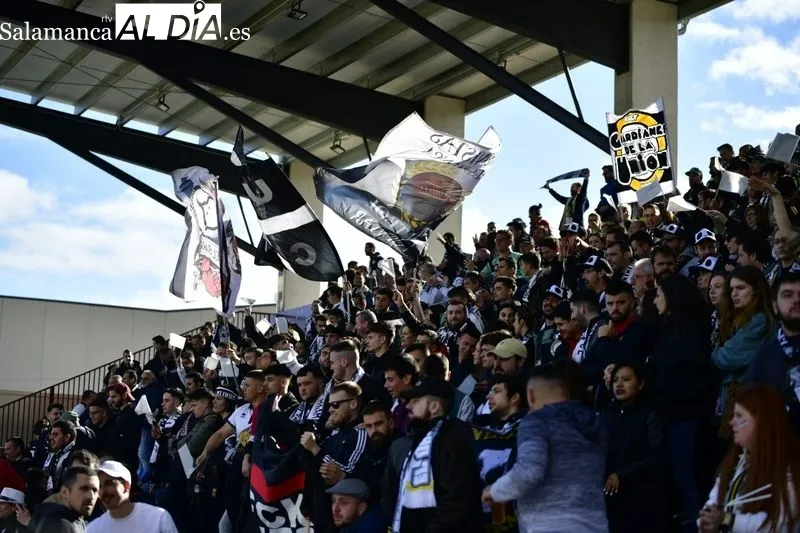 Galería de imágenes de la afición / Fotos: SALAMANCArtv AL DÍA