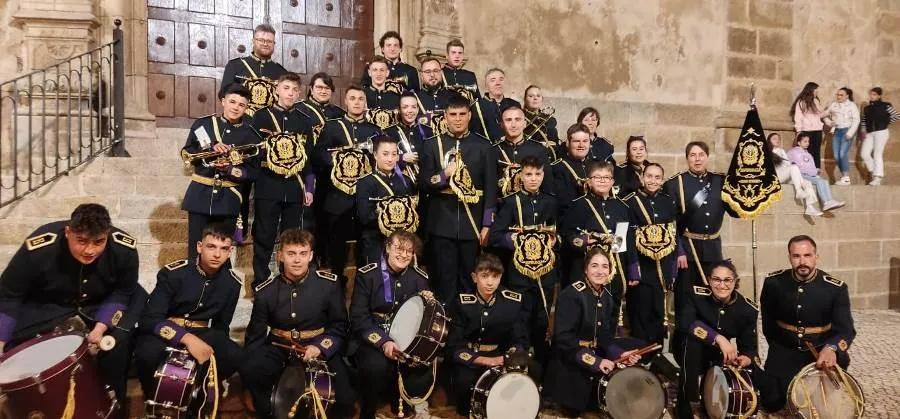 Foto 2 - La Banda de Cornetas y Tambores Esperanza inicia su &lsquo;gira&rsquo; sure&ntilde;a