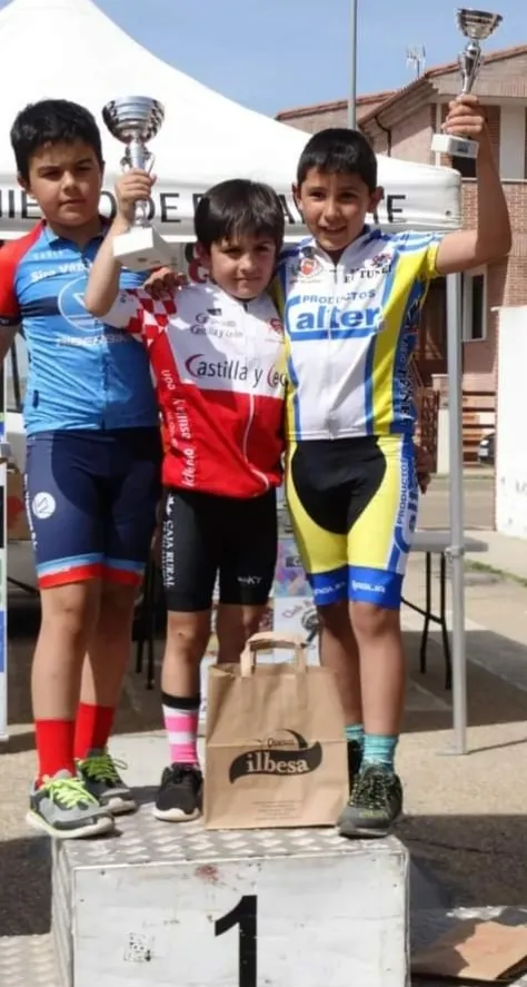 Foto 3 - Diego Marcos Barco logra una nueva victoria en la Copa de Castilla y Le&oacute;n de BTT