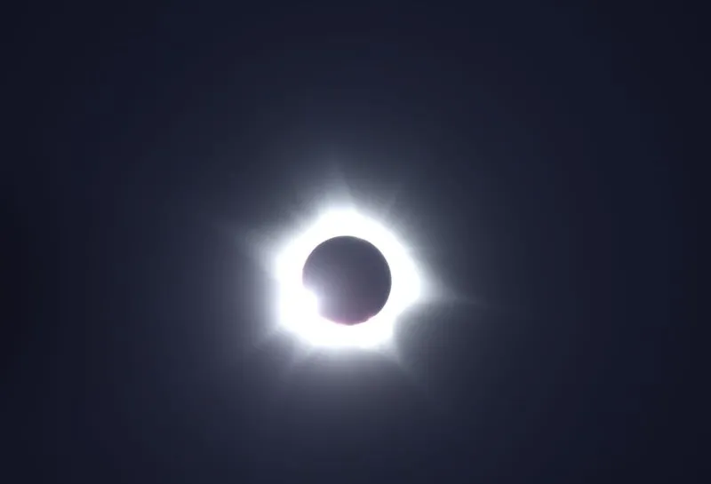 El eclipse en su fase total visto desde Australia | FOTOS: Óscar Martín