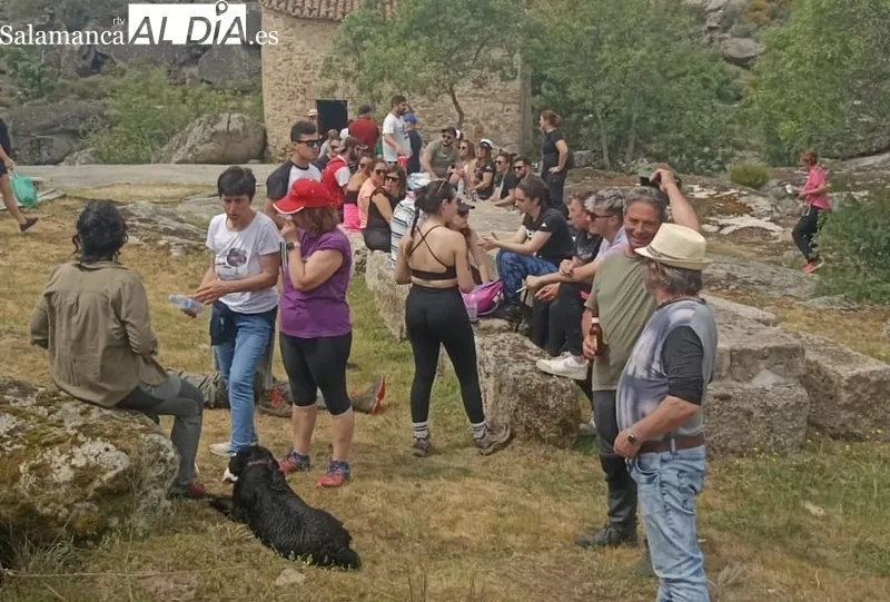 XI Marcha de senderismo al Puente Palo en Cabeza del Caballlo / CATA SÁNCHEZ