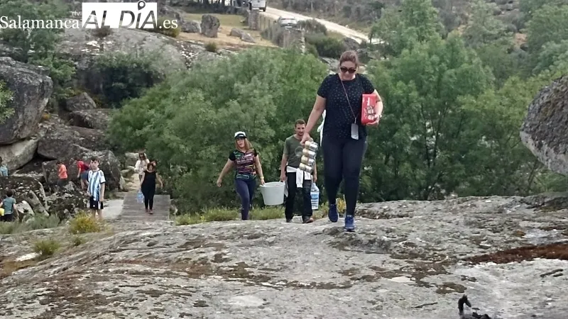 XI Marcha de senderismo al Puente Palo en Cabeza del Caballlo / CATA SÁNCHEZ