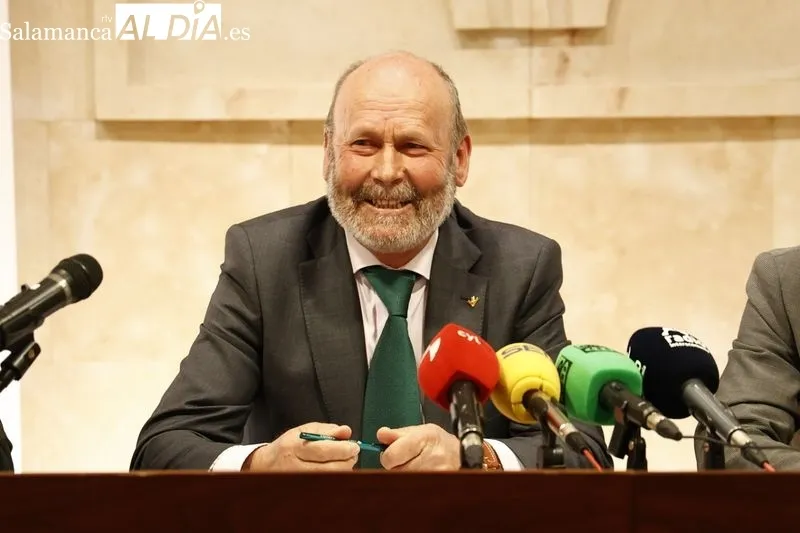 El presidente de la Unión de Cajas Rurales de Castilla y León, Ernesto Moronta. Foto de David Sañudo