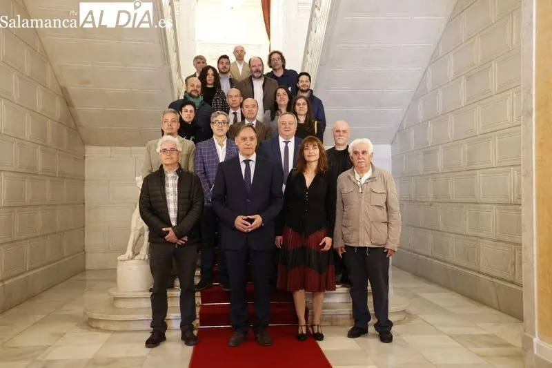 Presentación en el Ayuntamiento del programa con motivo del centenario de la muerte del compositor salmantino Tomás Bretón. Foto de David Sañudo