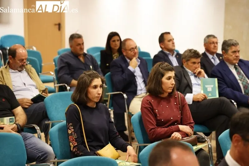 Asamblea General de Socios de Caja Rural de Salamanca. Foto de David Sañudo