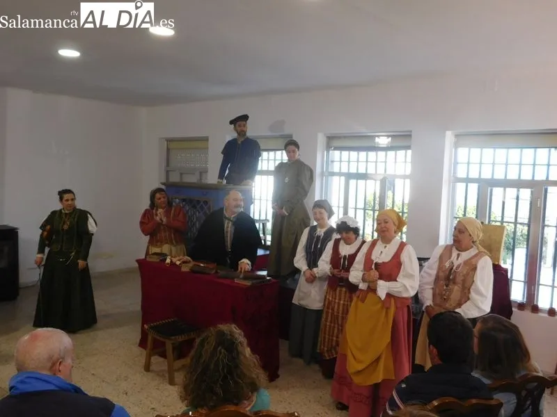 Foto 3 - Martinamor acoge con entusiasmo la obra &lsquo;Buscando a Nebrija&rsquo;