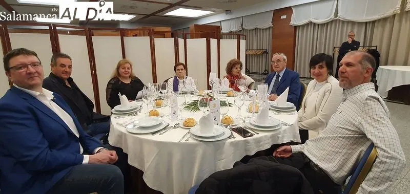 Velada en la que el Rotary Club Plaza Mayor ha premiado a Mayalde