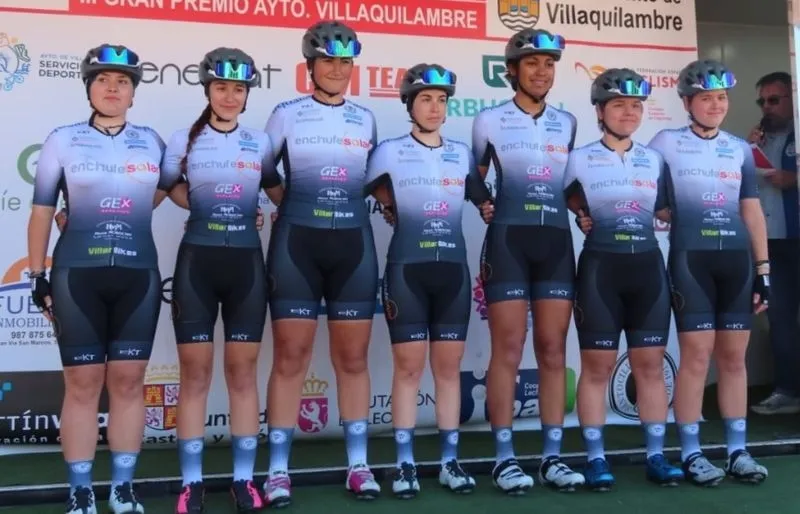 Enchufe Solar femenino