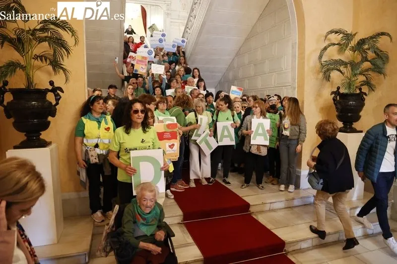 Acto en el Ayuntamiento con motivo del Día Mundial de la Salud. Foto de David Sañudo