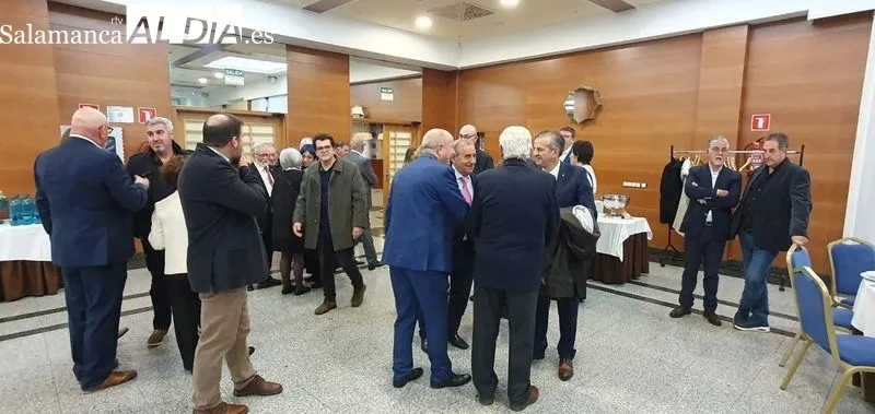 Velada en la que el Rotary Club Plaza Mayor ha premiado a Mayalde