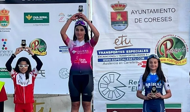 Nueva victoria de Elena Rosquete, que se impuso en la carrera de Alevín femenino de la Copa de Escuelas BTT en Coreses (Zamora)