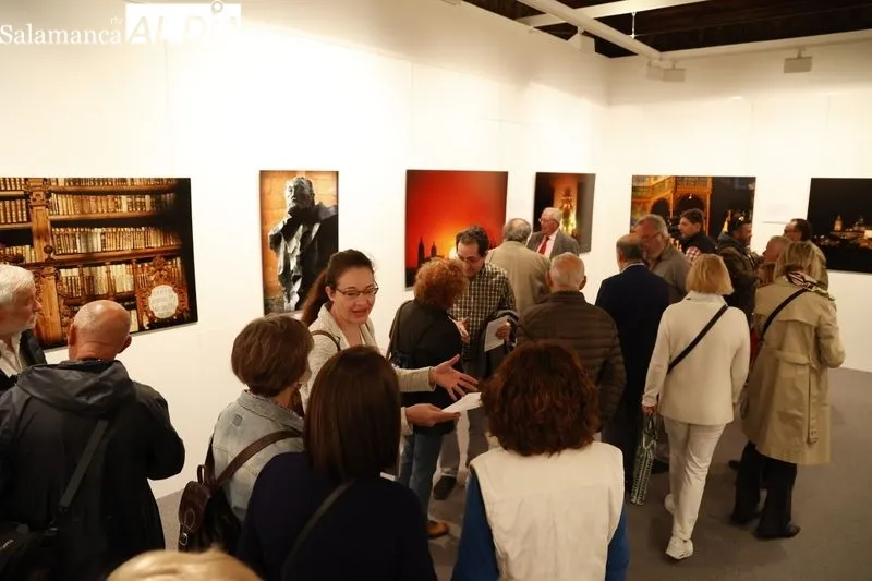 Exposición del colaborador de SALAMANCA AL DÍA, José Amador Martín, en el Casino de Salamanca. Foto de David Sañudo