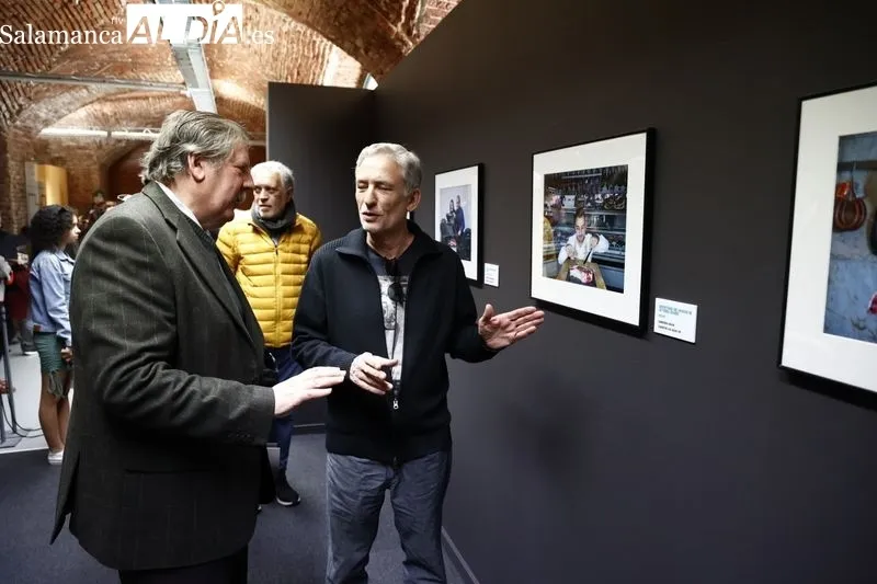 El Museo del Comercio acoge la exposición fotográfica 'Bienvenidos. La calidez del comercio' con obras de José Antonio Porteros. Foto de David Sañudo