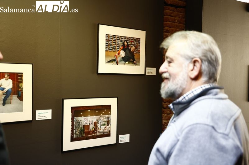 El Museo del Comercio acoge la exposición fotográfica 'Bienvenidos. La calidez del comercio' con obras de José Antonio Porteros. Foto de David Sañudo