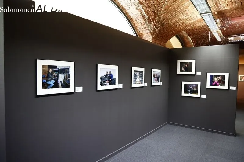 El Museo del Comercio acoge la exposición fotográfica 'Bienvenidos. La calidez del comercio' con obras de José Antonio Porteros. Foto de David Sañudo