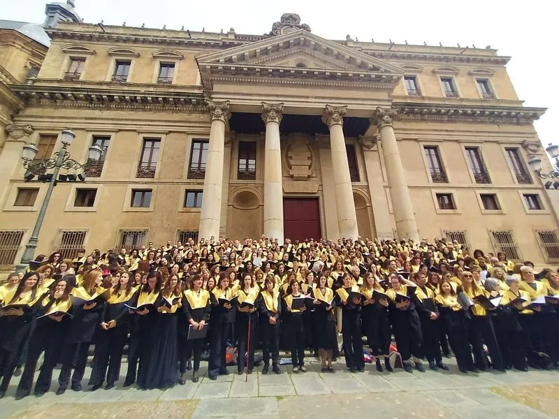 Foto 3 - El Coro Tom&aacute;s Luis de Victoria envuelve con su m&uacute;sica Anaya