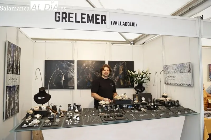 Feria de Artesanía en la plaza de los Bandos. Foto de David Sañudo