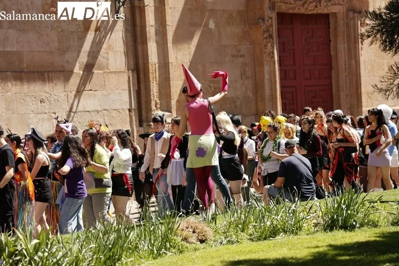 Fiestas de la Facultad de Filología de la Universidad de Salamanca. Foto de David Sañudo