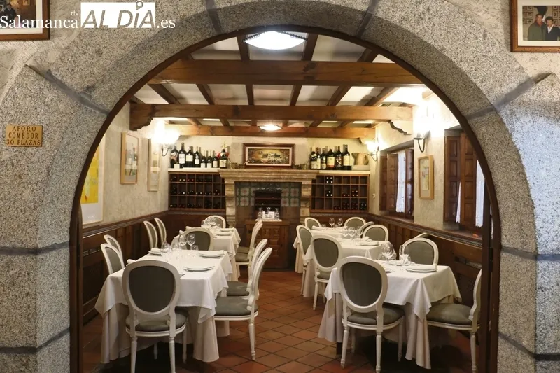 Desde 1959 Casa Conrado ha mantenido un compromiso firme con sus clientes: ofrecer la mejor cocina tradicional adaptada al momento