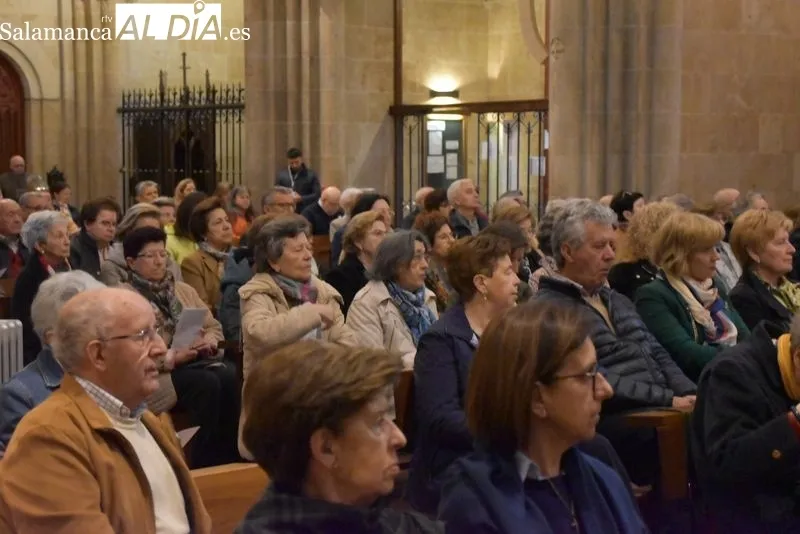 Foto 15 - Respetuosa meditaci&oacute;n de las 7 Palabras de Cristo en la Cruz