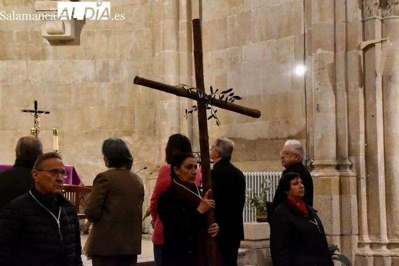Foto 14 - Respetuosa meditaci&oacute;n de las 7 Palabras de Cristo en la Cruz